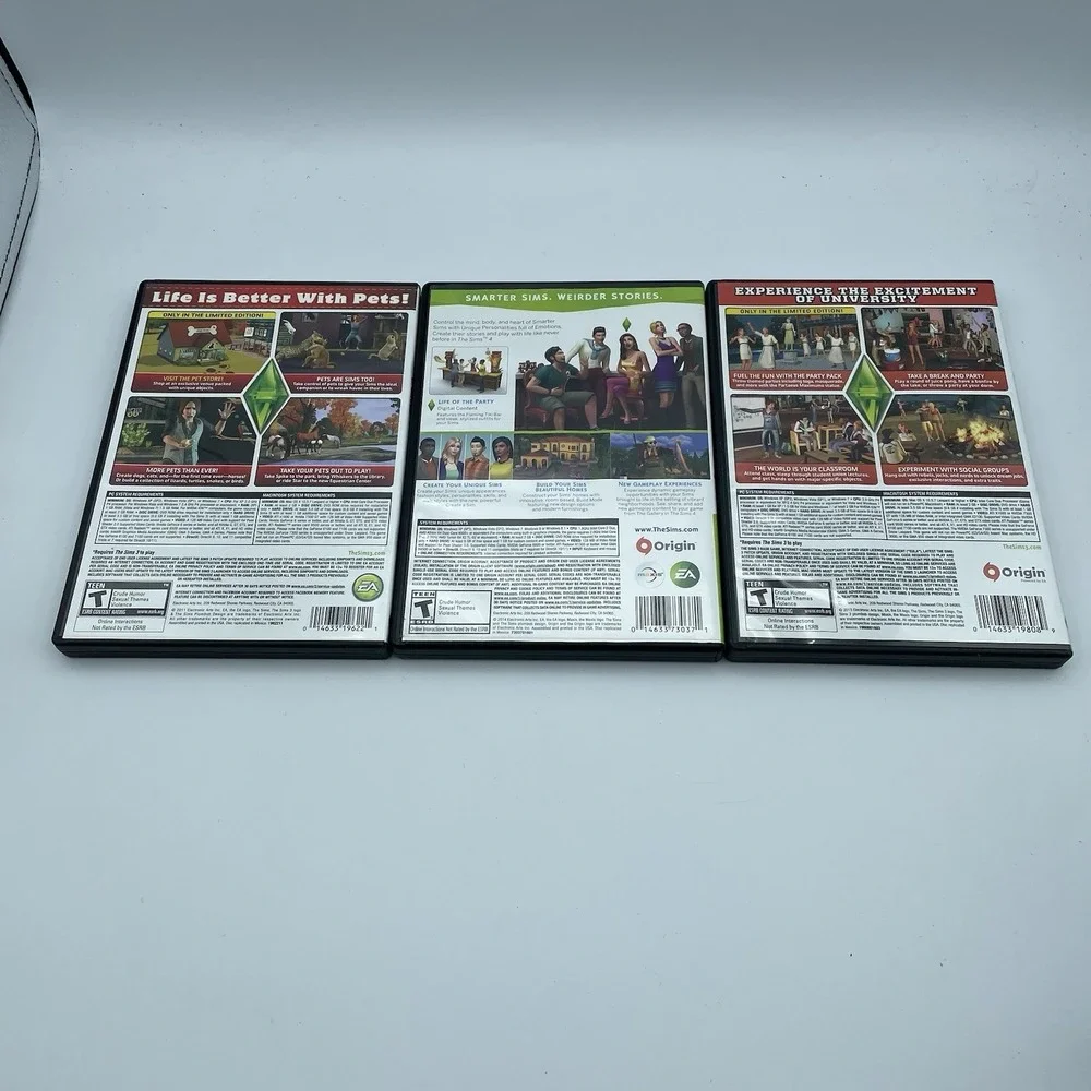 SIMS Lot Of 3 PC Games. Sims 4, Sims 3 Pets & University Life Limited Editions